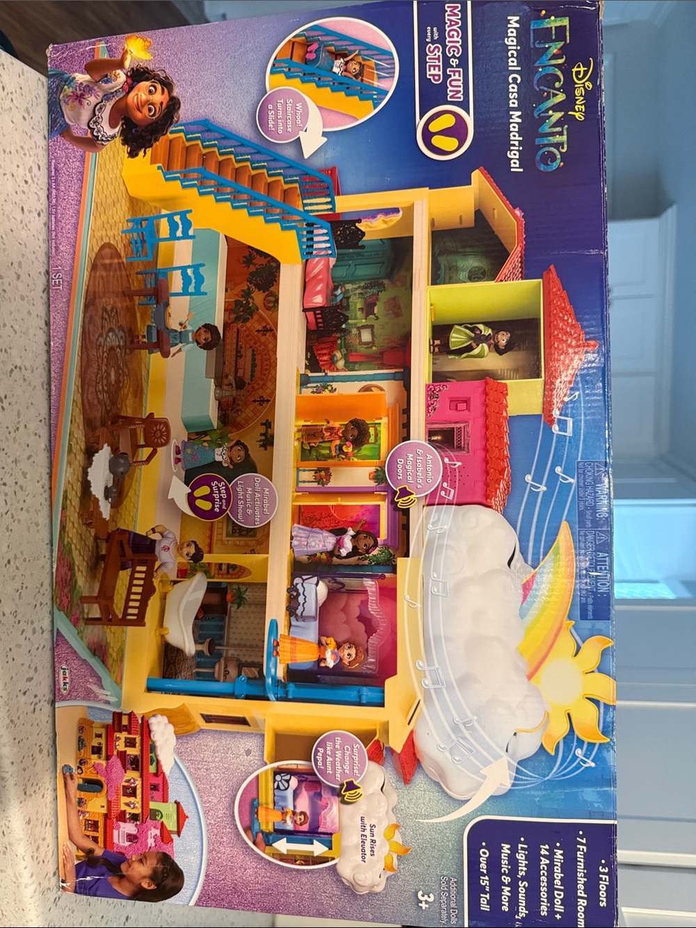 Disney Encanto Casa Madrigal Play Home - Yellow, Pink, Blue, Red